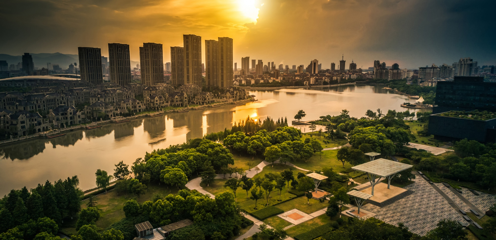 welcome-a-life-of-your-dreams-in-the-heart-of-the-city